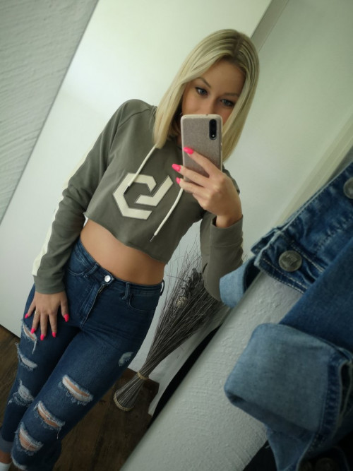 Jasmin van der Steen iCloud leak 0460